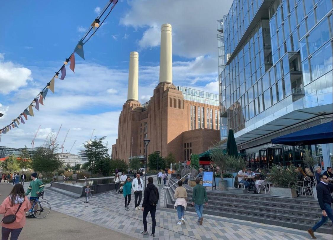 Central Location! Double Bedroom 2 Mins Walk From Battersea Power Underground Station! London Exteriör bild